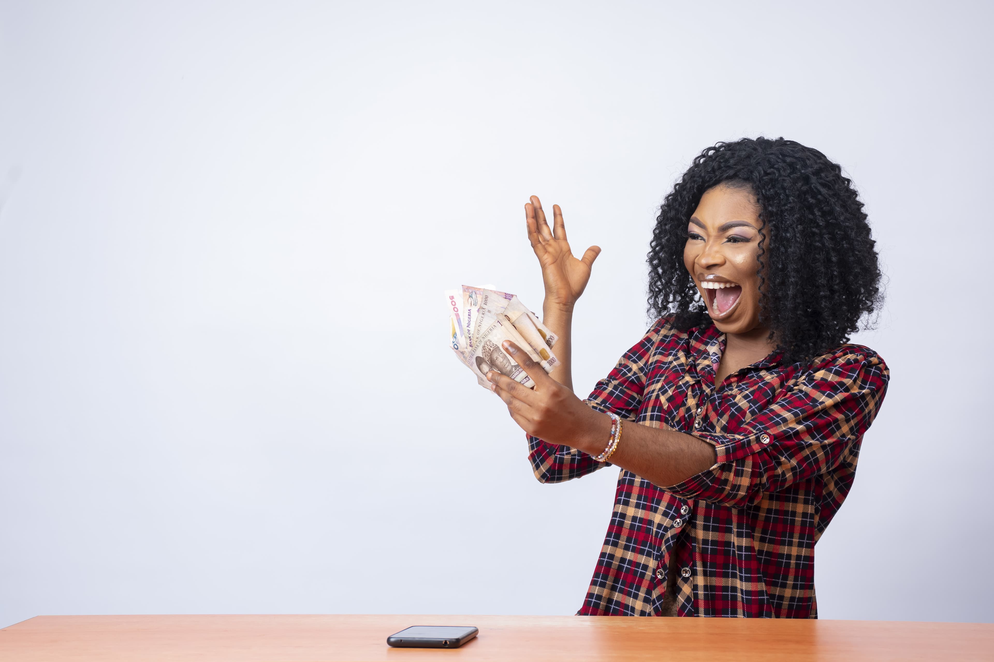 Small Money Habits That Can Make a Big Difference by Year End